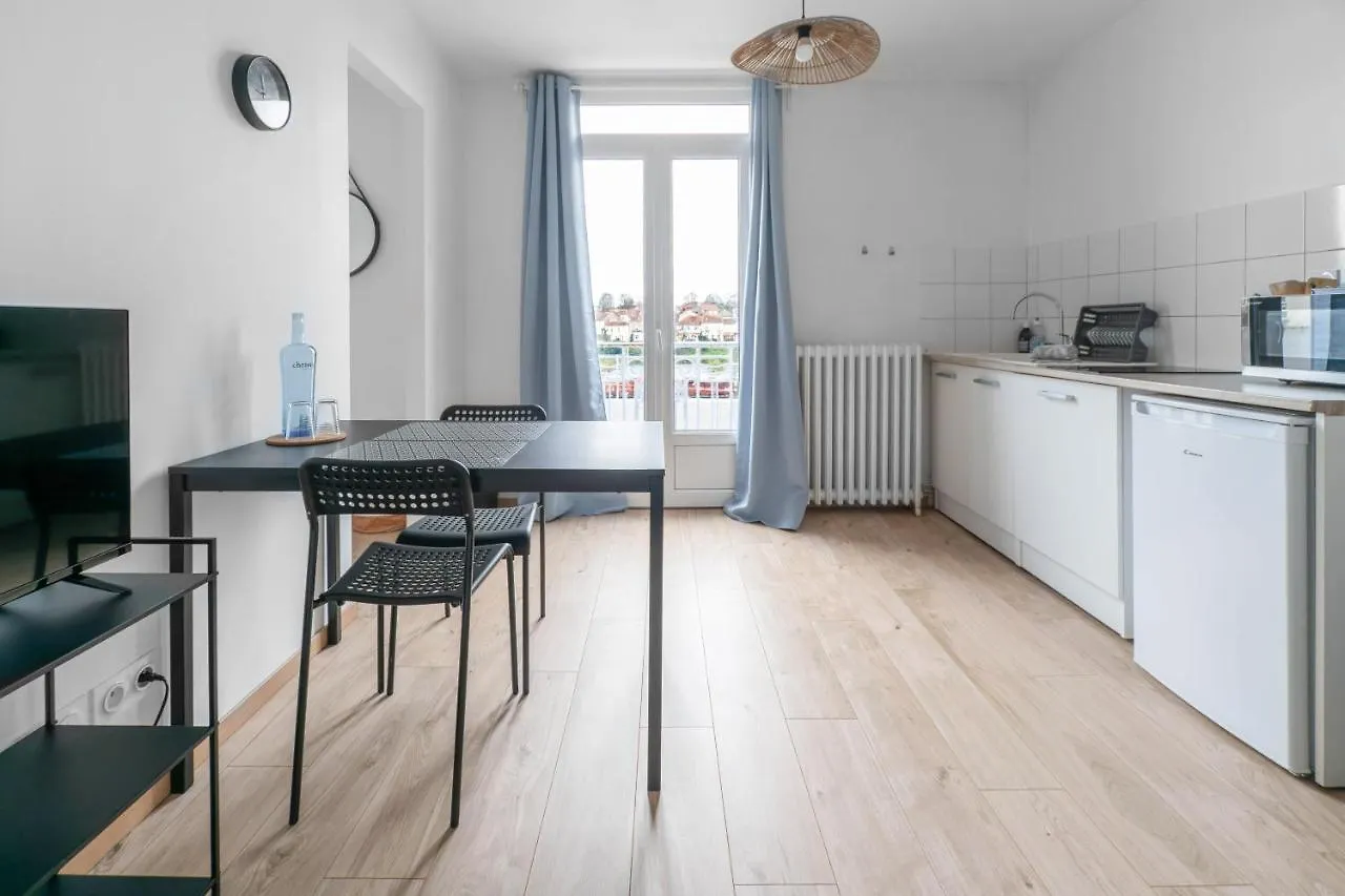Residence Celestins - Appartements Centre Avec Parking Vichy
