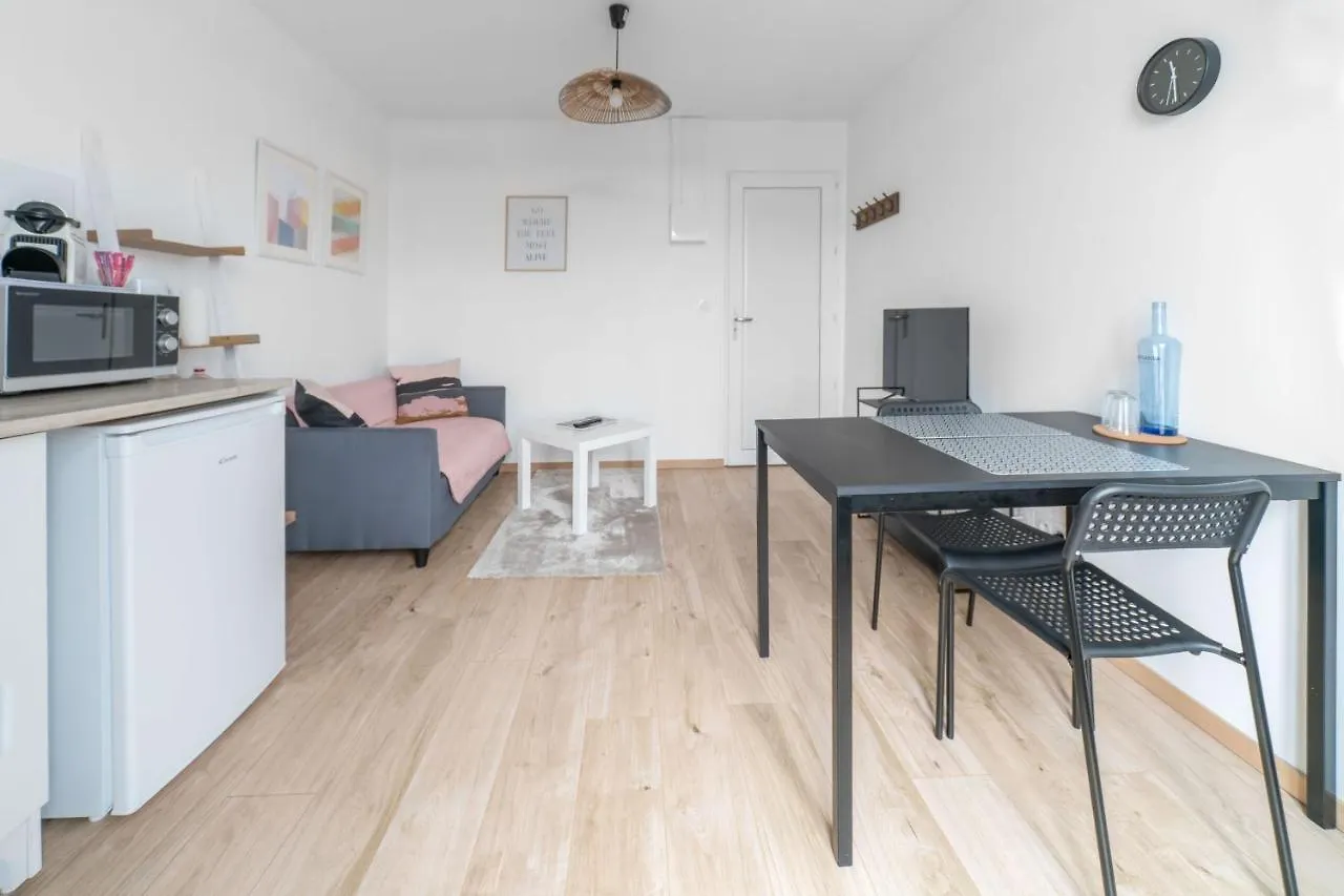 Residence Celestins - Appartements Centre Avec Parking Vichy France