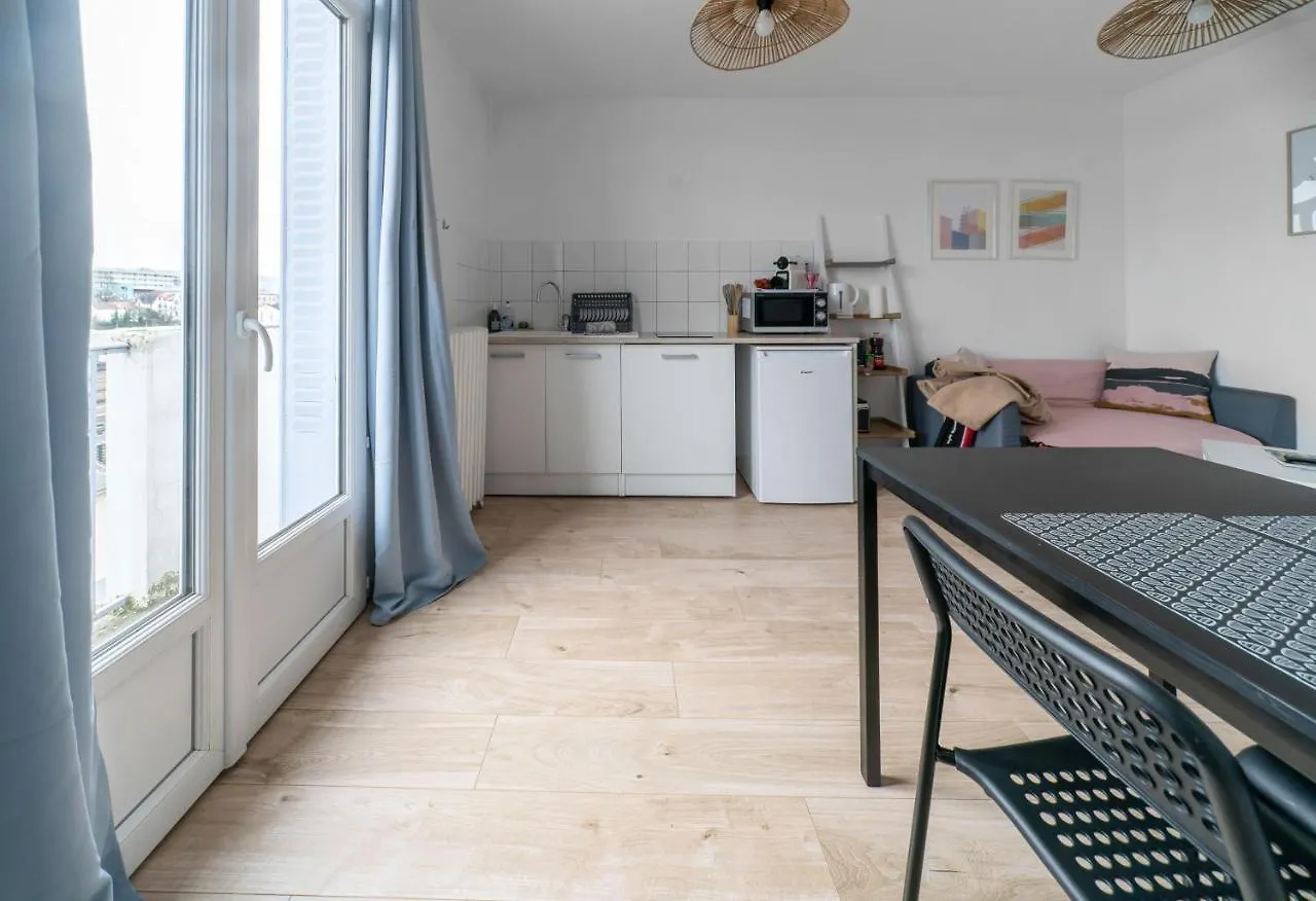 Residence Celestins - Appartements Centre Avec Parking Vichy