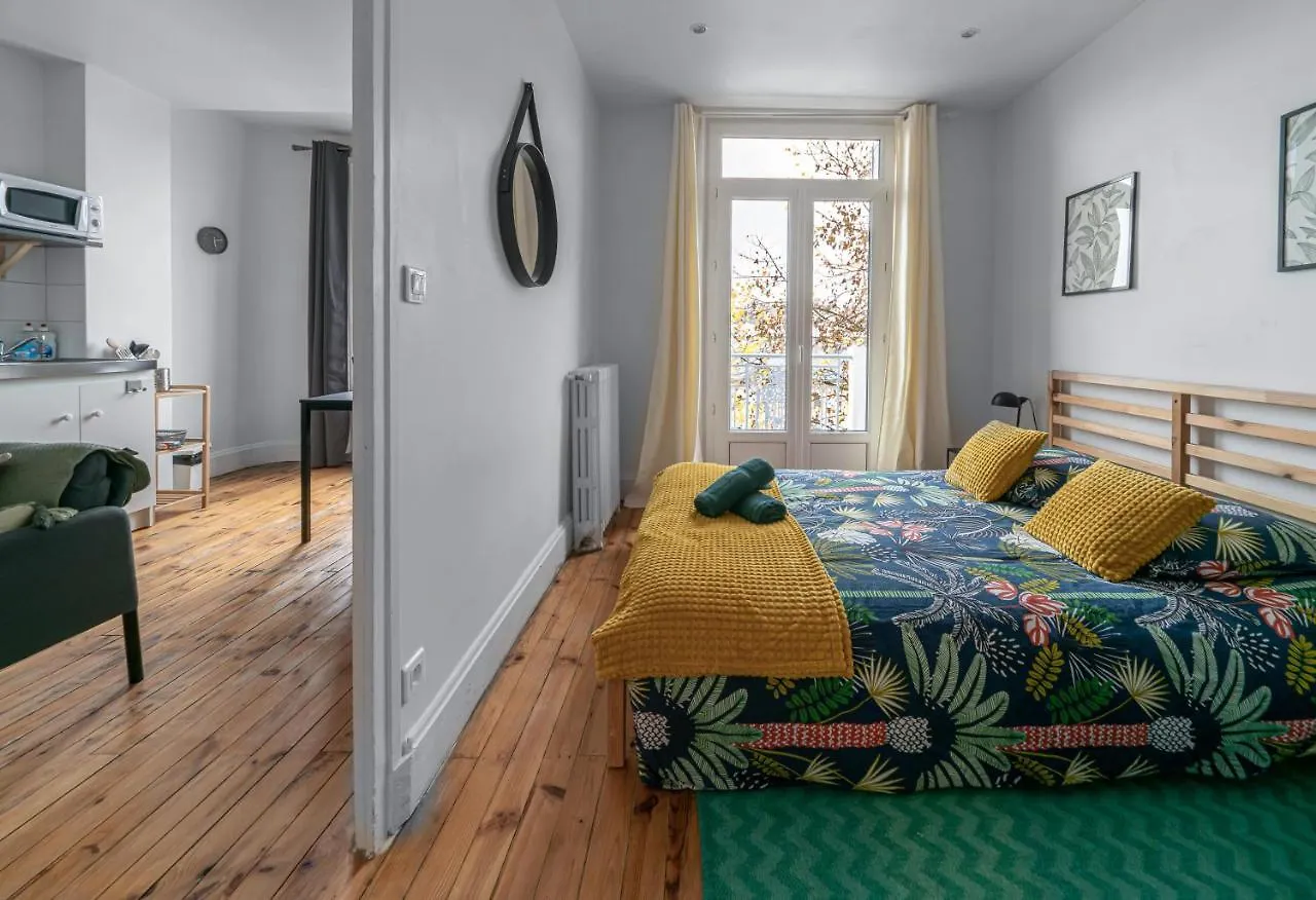 Residence Celestins - Appartements Centre Avec Parking Vichy Apartment