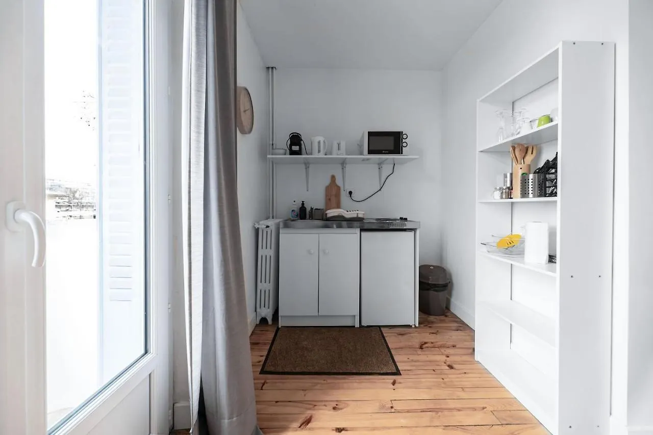 Residence Celestins - Appartements Centre Avec Parking Vichy 0*,  France